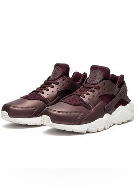 Nike Air Huarache Run PRM TX Women’s Running Sneaker Size 7 in Metallic Mahogany